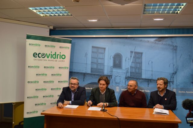 Bullas, Cieza y Yecla consiguen superar el reto propuesto en la campaña de Ecovidrio 'Sé solidario, haz el mejor reglo'