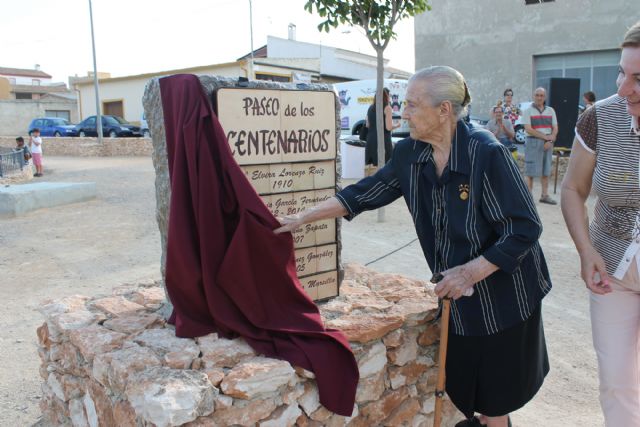 Homenaje a los centenarios de Bullas