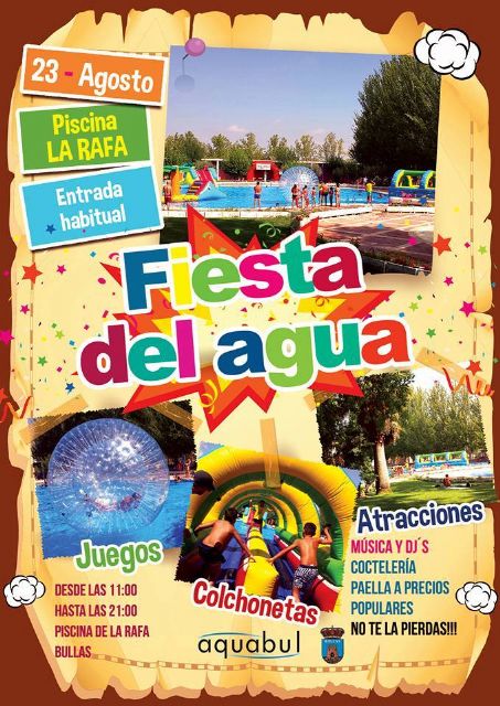 Gran fiesta del agua con hinchables en la piscina municipal de La Rafa