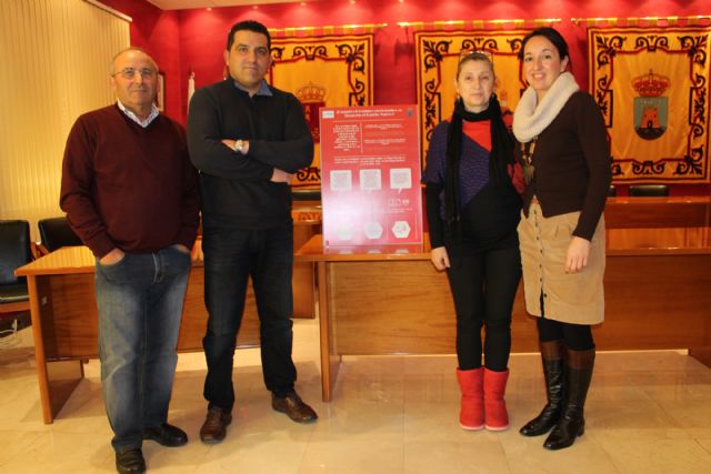 El Ayuntamiento de Bullas promueve una campaña para el fomento del reciclaje de residuos que lleva por título 'Cuánto dinero se tira en Bullas'