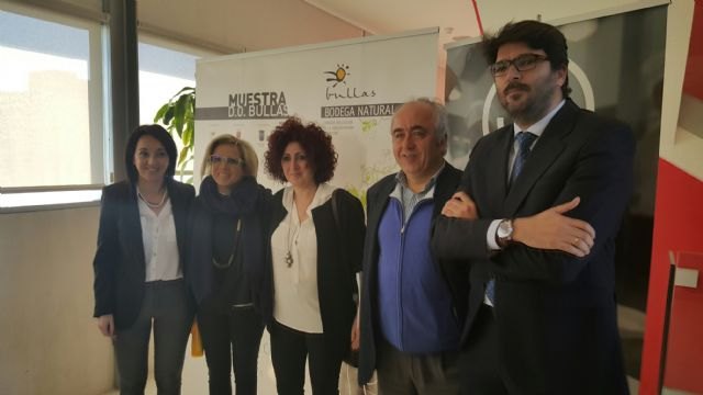 Agricultura destaca el incremento de la cosecha de la DOP Bullas en 2015 aunque no es 'una campaña normal por efecto de la sequía'