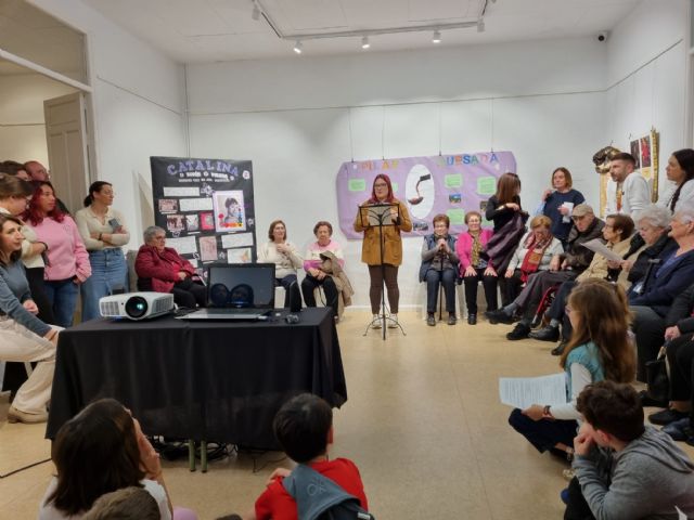 Hasta el 14 de abril se podrá visitar la exposición 'Mujeres Escribiendo Historias II'
