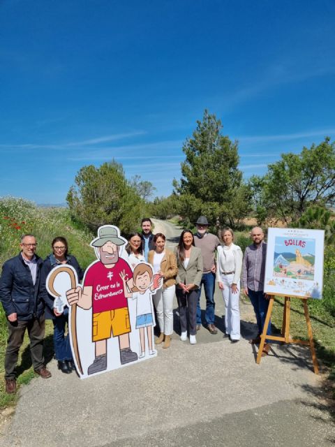 Bullas presenta la nueva ilustración de Puebla en la Ruta del Camino de Levante a su paso por el municipio