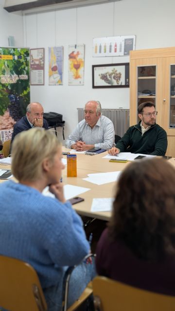 El Museo del Vino de Bullas acoge una reunión clave de las Rutas del Vino de la Región de Murcia