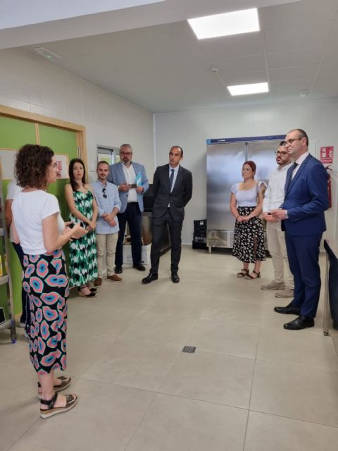 Visita del Consejero de Educación al colegio Artero y al IES Los Cantos de Bullas
