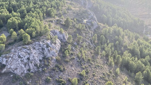 Servicios de emergencias rescatan a una senderista herida en Bullas