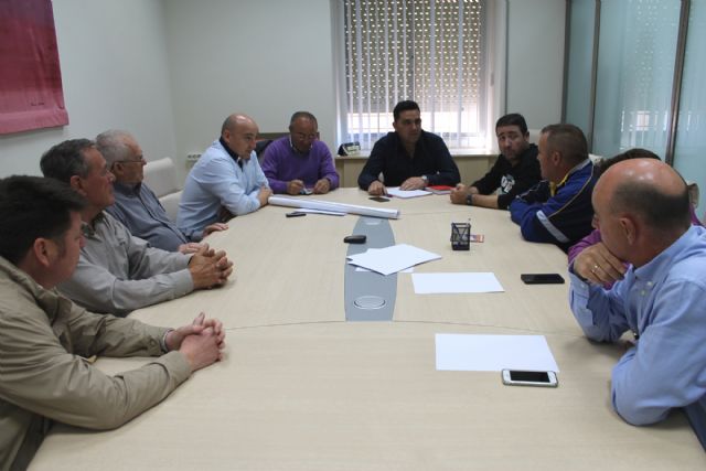 Reunión del Concejal de Agricultura y Medio Ambiente con las comunidades de regantes de Bullas