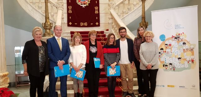 Bullas asiste a la presentación de las nuevas ciudades amigas de la infancia en Cartagena