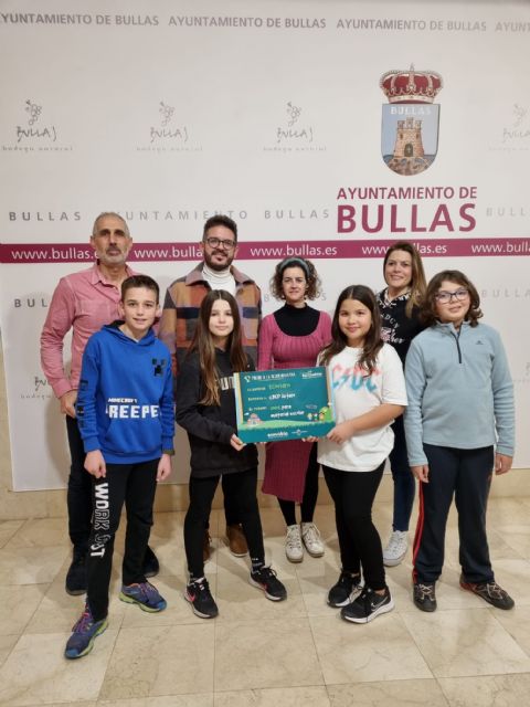 El Colegio Artero se lleva un premio en una campaña en la que se fomenta el reciclaje de vidrio