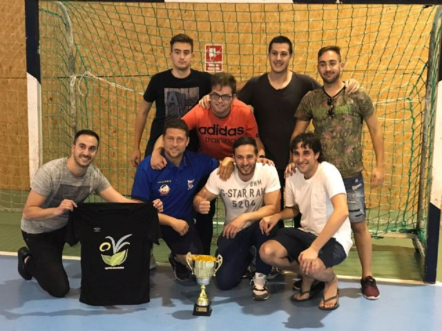 'Agrícola 3 Caños' ganan la Liga Local de Fútbol Sala