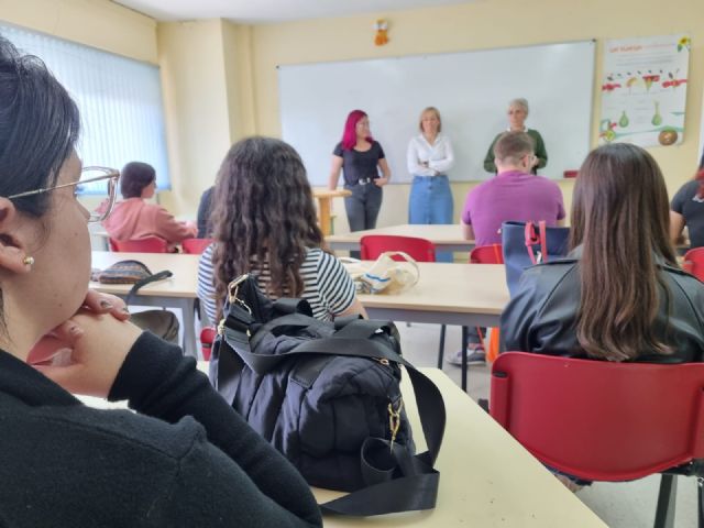 Inicio de un nuevo Programa Mixto de Empleo y Formación sobre jardinería