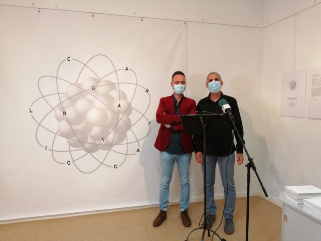 La Casa de Cultura acoge la exposición 'Lírica Cuántica' de David López Sandoval
