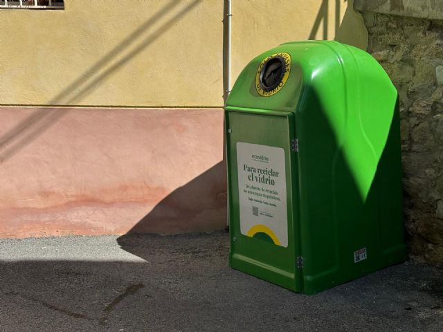 El Ayuntamiento de Bullas impulsa el reciclaje de vidrio en el casco antiguo con un nuevo sistema de recogida