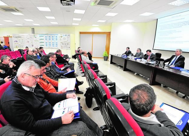 El Concejal de Medio Ambiente asiste a la reunión convocada por la Mancomunidad de Canales del Taibilla