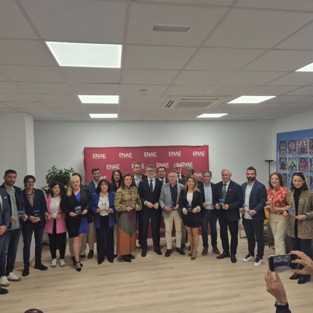 La pedánea de La Copa y el concejal de Bienestar Social asisten al acto de reconocimiento del proyecto Reto Rural Digital