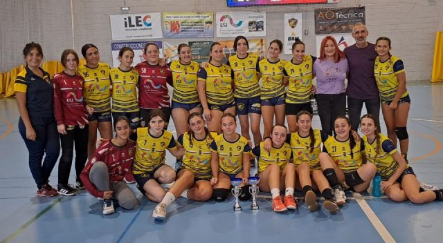 Deporte e igualdad en el III Torneo de la Mujer de Balonmano