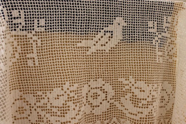 Nueva exposición en la Casa de Cultura de ganchillo de Juana Fernández