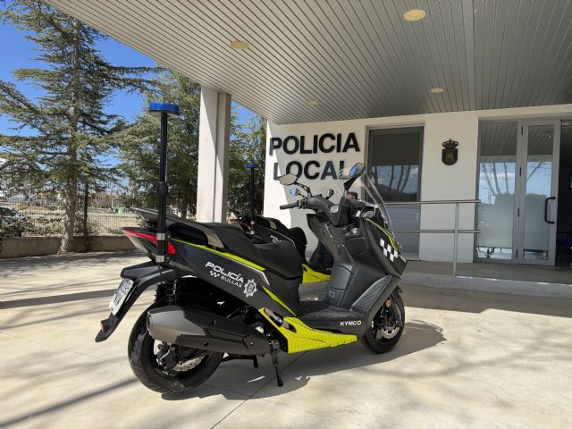 Bullas refuerza la movilidad y seguridad ciudadana con la incorporación de dos nuevas motocicletas para la Policía Local