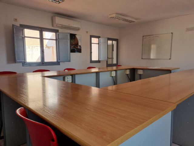 Mejoras en el aula de estudios de La Copa