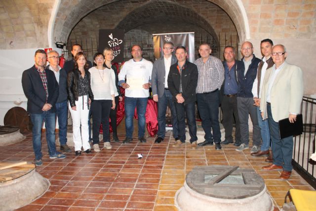 Restaurante Borrego y Bodegas Carreño ganadores del Concurso 'Mejor Maridaje Vinarte 2017'