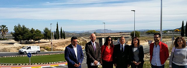 Una nueva rotonda en la carretera que une Bullas con La Copa mejora la seguridad vial en 630.000 desplazamientos anuales