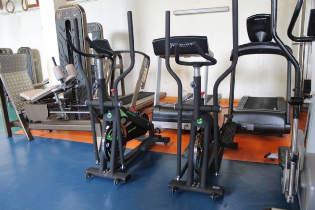 Nuevos aparatos de musculación para ofrecer un mejor servicio a los usuarios del gimnasio de La Rafa