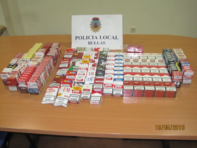 La Policía Local de Bullas incauta tabaco que vendían ilegal en dos establecimientos de alimentación y bebida