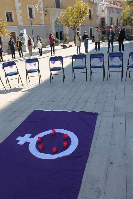 El Ayuntamiento de Bullas rinde un homenaje a las mujeres víctimas de Violencia de Género