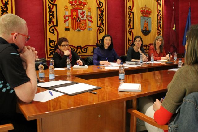 Constituida la mesa local de coordinación contra la Violencia de Género en Bullas
